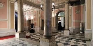 レヴォルテッラ博物館